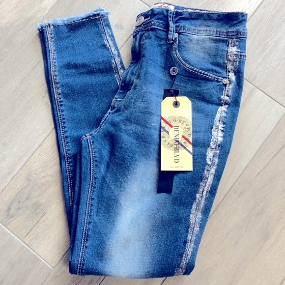 Frayed Glitter Trim High Waist Ankle Skinny Jeans - Picture 7 of 11